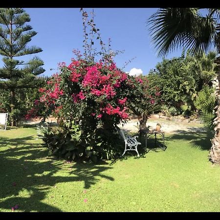 La Capanna Di Giuseppe E Maria Bed & Breakfast Taormina Dış mekan fotoğraf