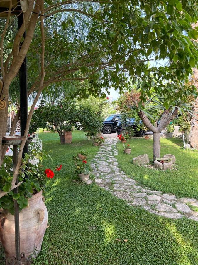 La Capanna Di Giuseppe E Maria Bed & Breakfast Taormina Dış mekan fotoğraf
