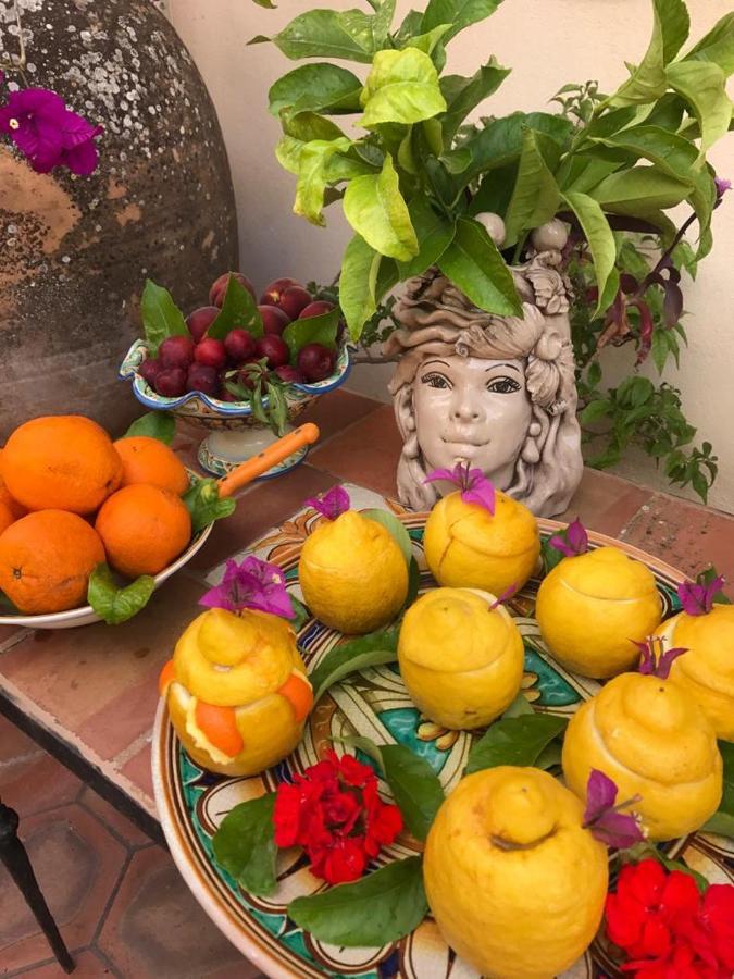 La Capanna Di Giuseppe E Maria Bed & Breakfast Taormina Dış mekan fotoğraf