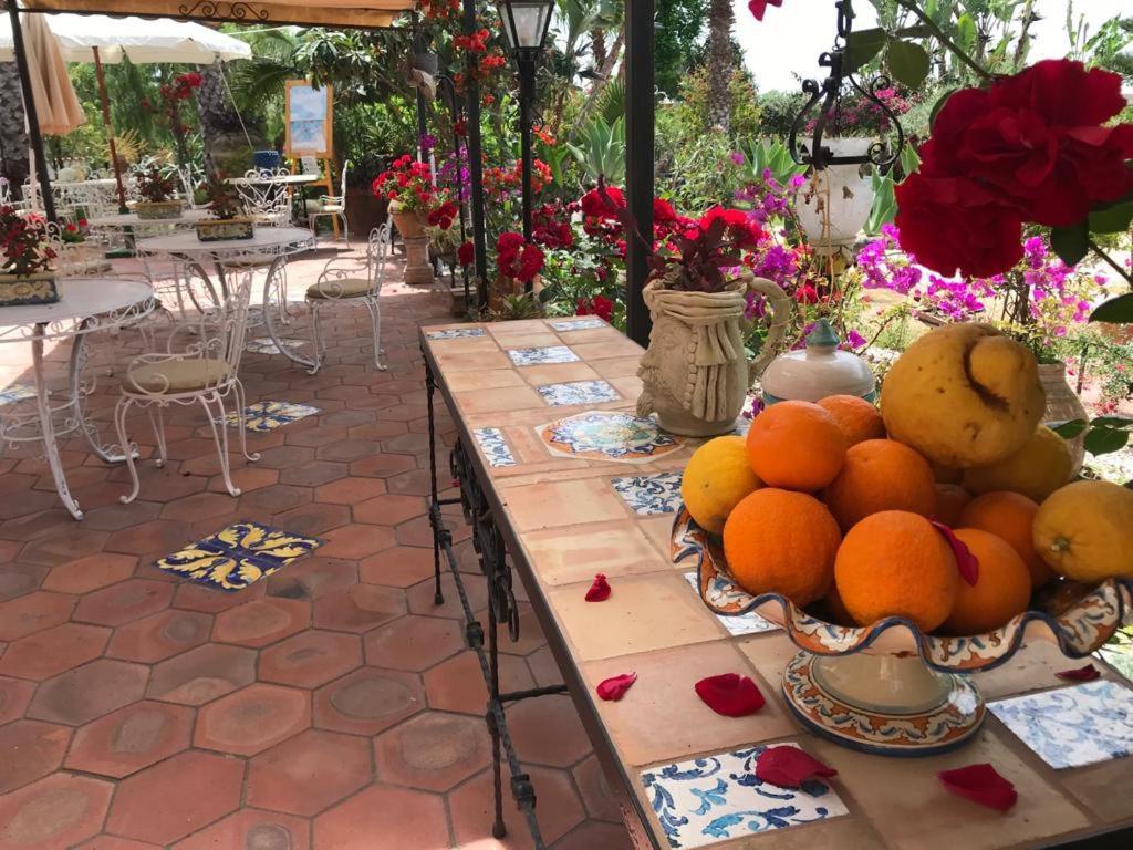 La Capanna Di Giuseppe E Maria Bed & Breakfast Taormina Dış mekan fotoğraf