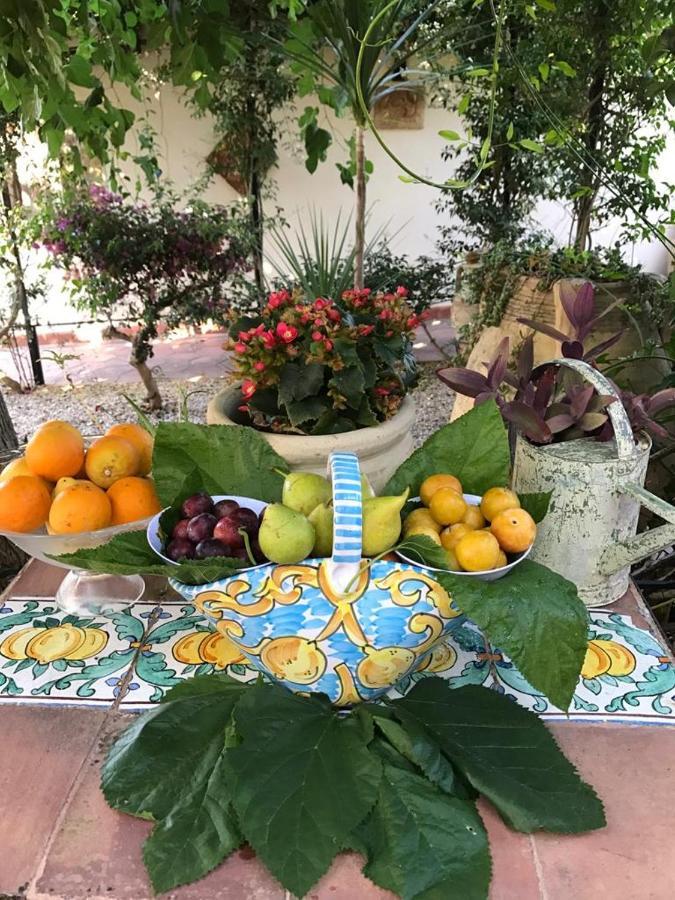 La Capanna Di Giuseppe E Maria Bed & Breakfast Taormina Dış mekan fotoğraf