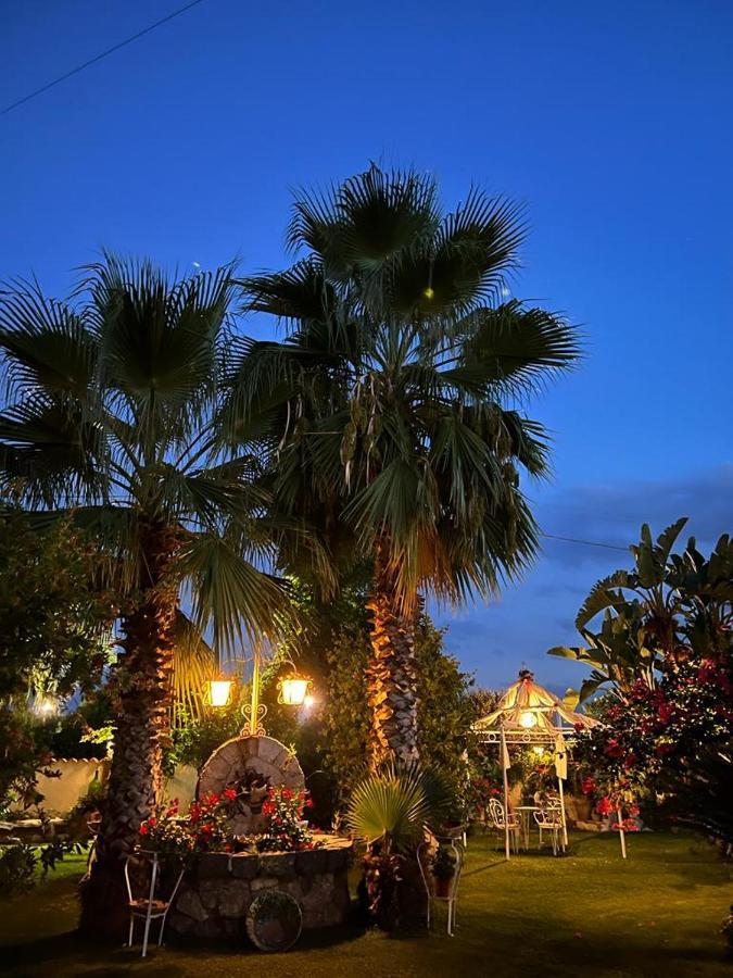 La Capanna Di Giuseppe E Maria Bed & Breakfast Taormina Dış mekan fotoğraf
